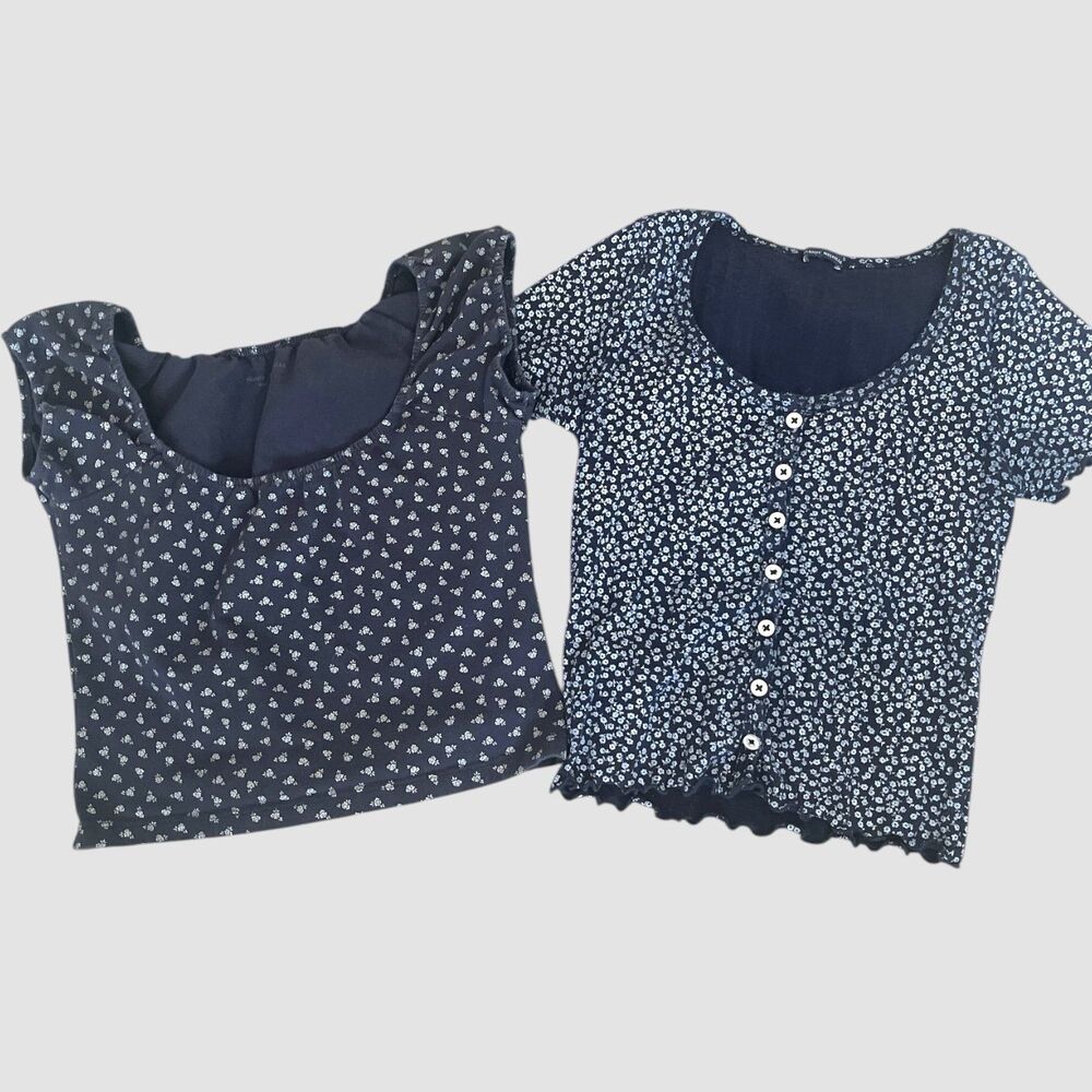 Brandy Melville bundle of 2 Floral Tops Eden Zelly Navy OS Cropped Casual